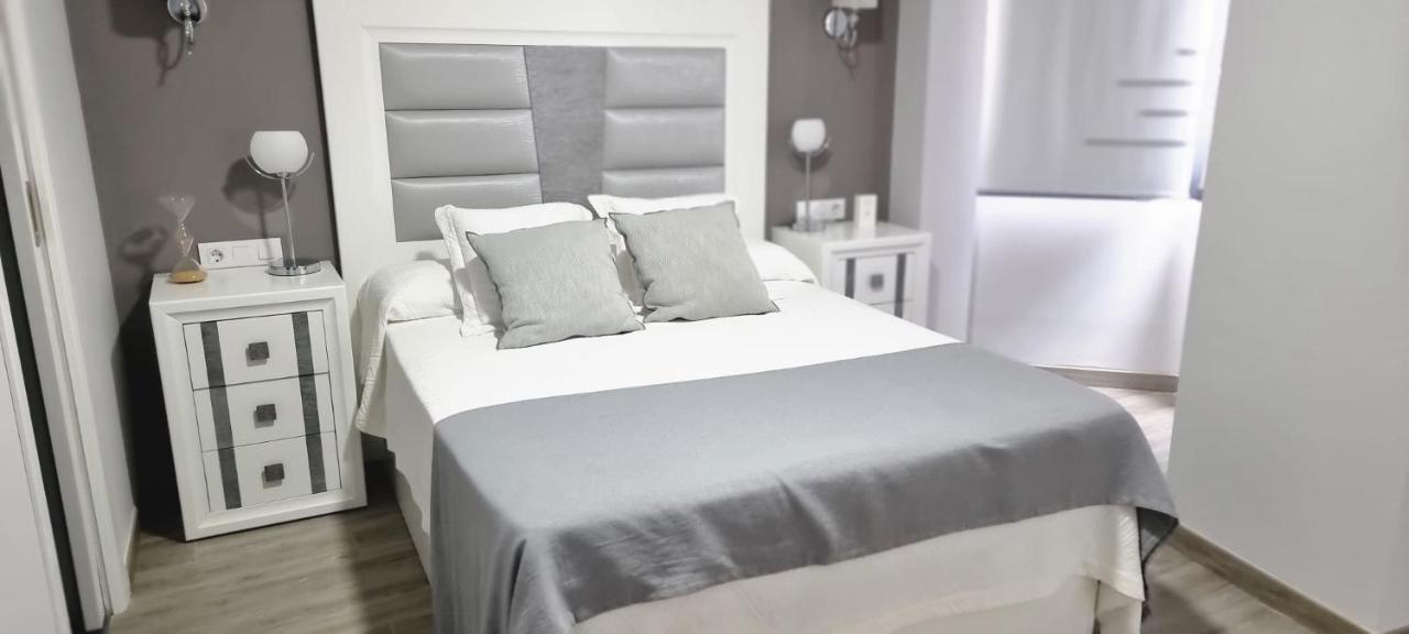 Virrey Del Pino - Apartamento En Baena Esterno foto
