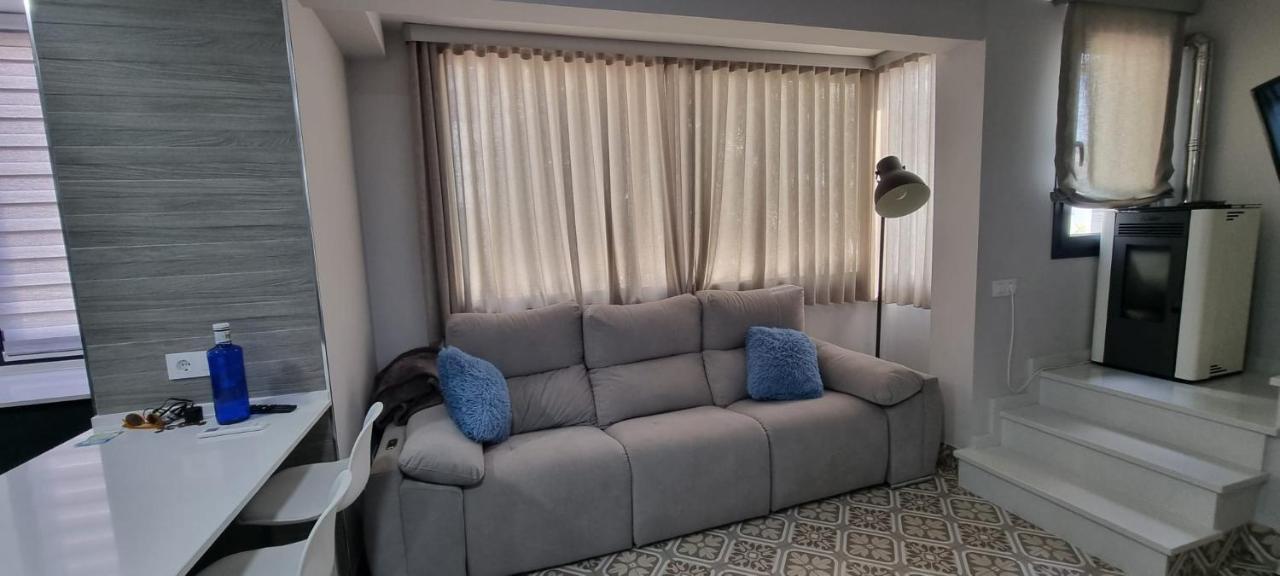 Virrey Del Pino - Apartamento En Baena Esterno foto